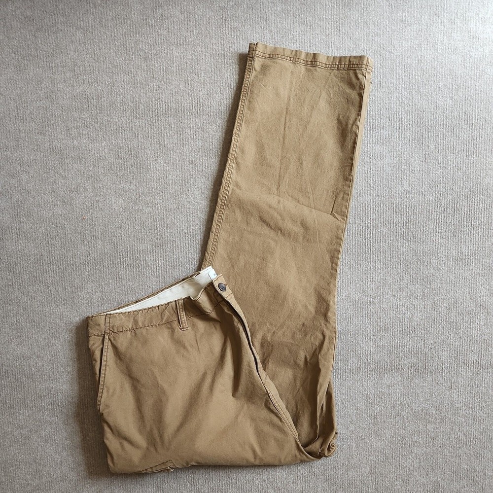 Old Navy Lived In Straight Cargo Pants Mens Size 48x34 Brown Built in Flex